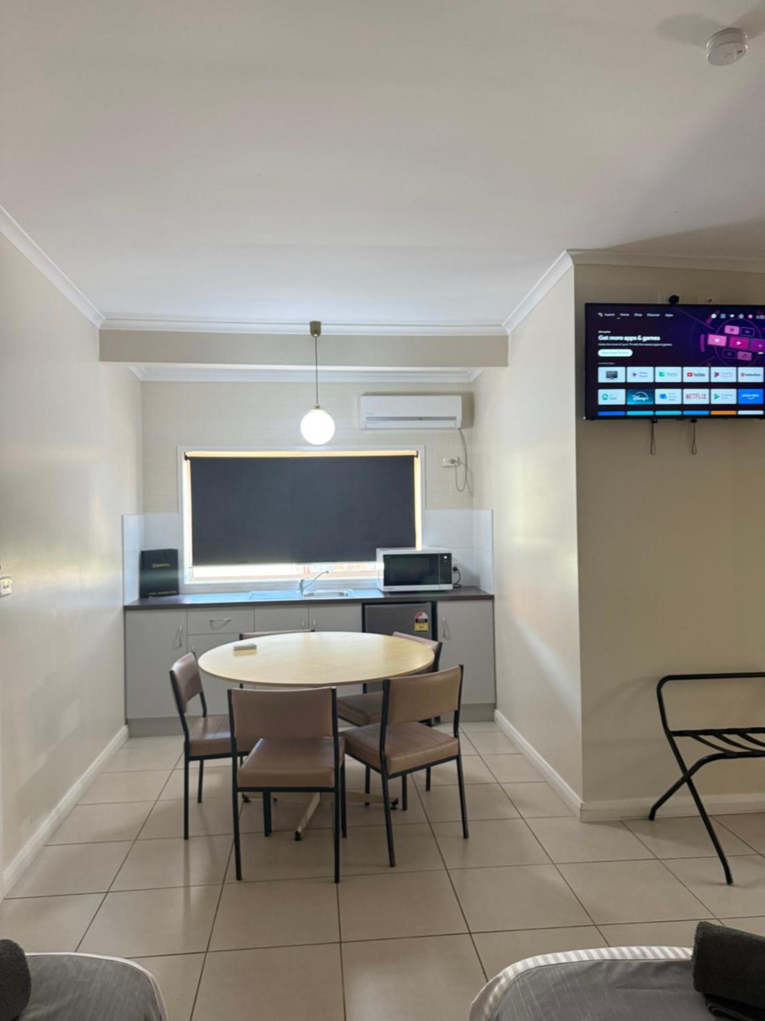 Mia Motel Griffith Zewnętrze zdjęcie